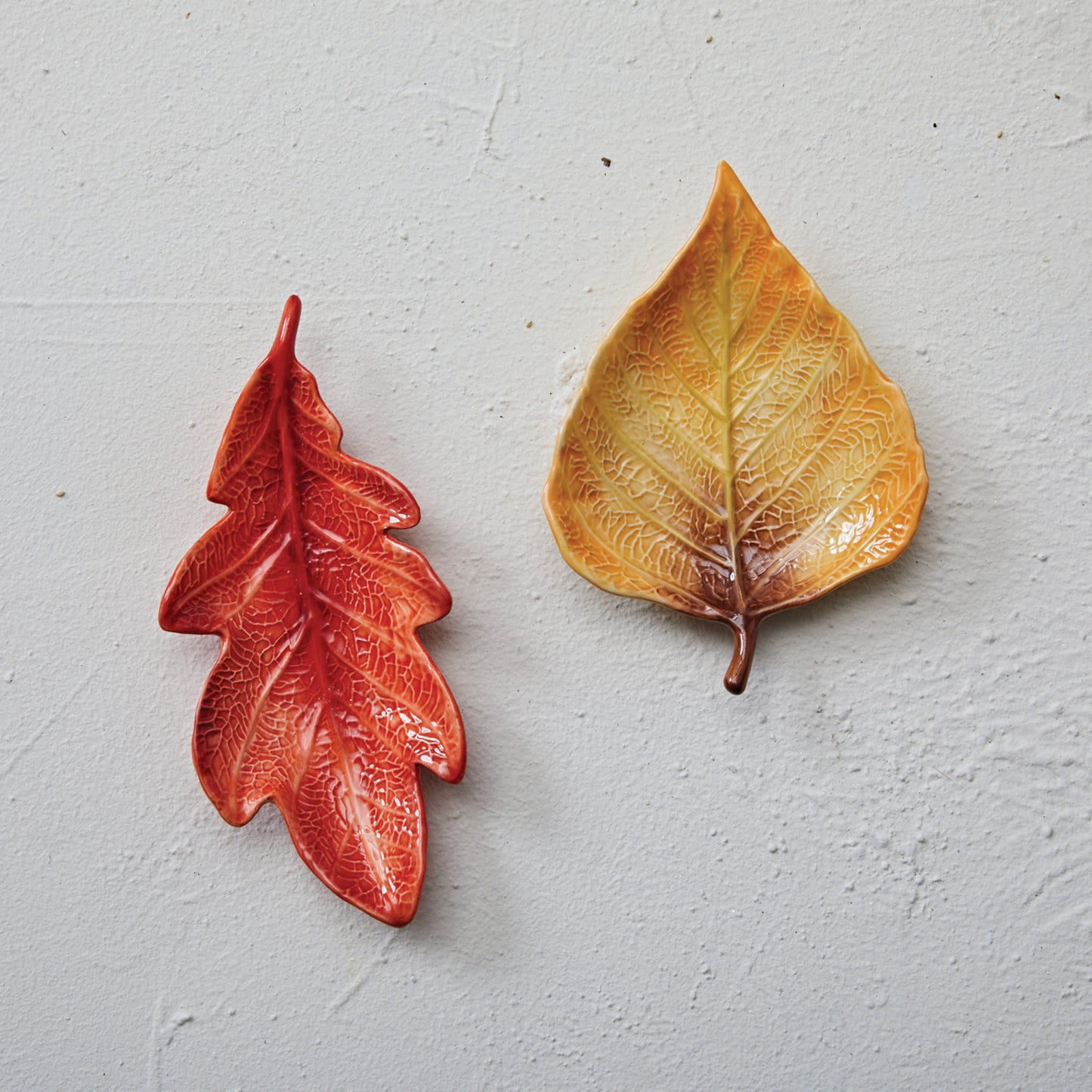 Ceramic Leaf Shaped Plate