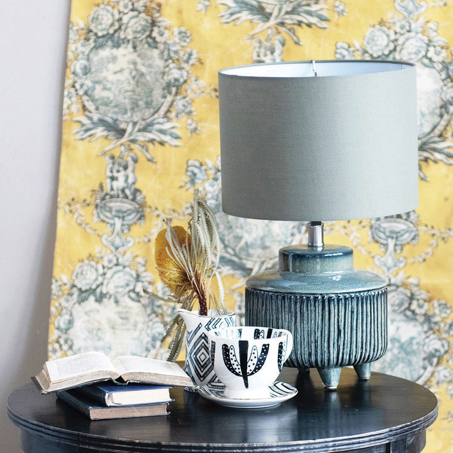 Footed Lamp with Linen Shade