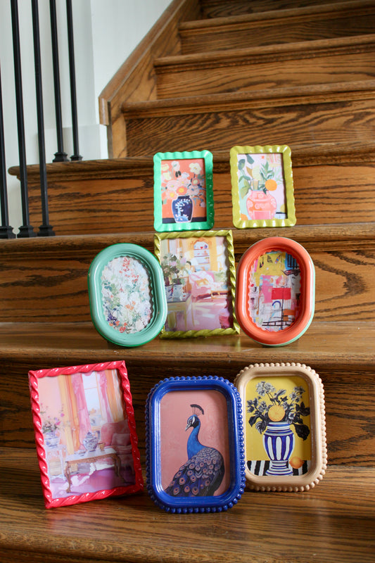 Twisted/Bobbin/Ruffled Photo Frame