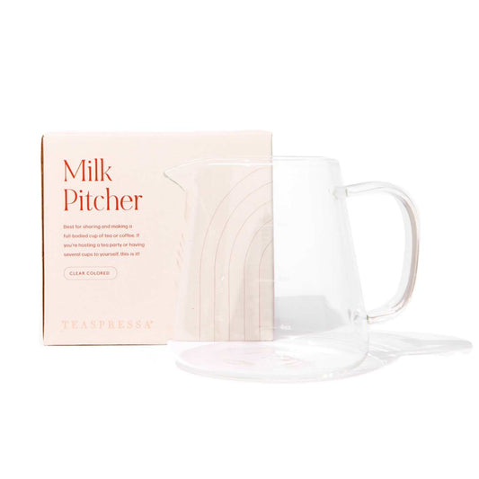 Glass Milk Frothing and Pouring Pitcher: Clear