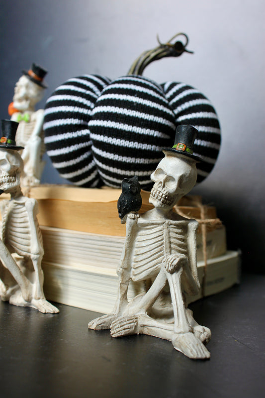 Sitting Resin Skeleton w/ Top Hat