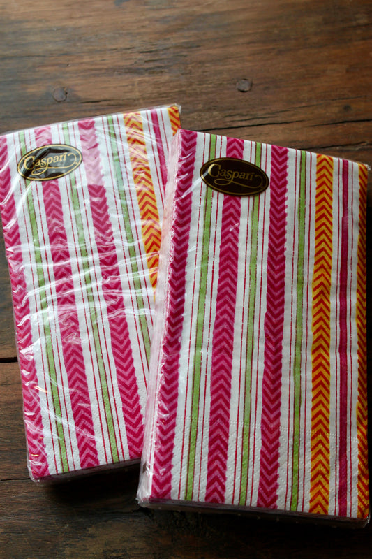 Carmen Stripe Fushia Guest Napkins