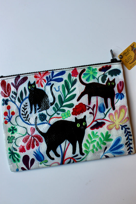 Here Kitty Zipper Pouch