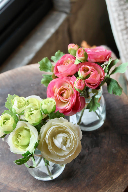 6.75" Ranunculus Bouquet In Glass Vase