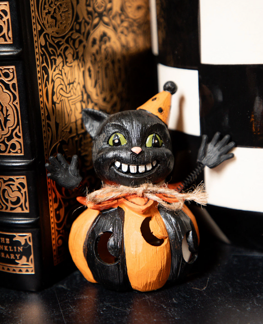 Resin Spring Arm LED Halloween Figurine