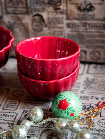 Red Stoneware Scalloped Bowl