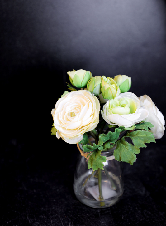 6.75" Ranunculus Bouquet In Glass Vase