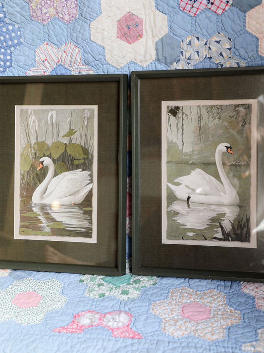 Wood Framed Swan Wall Décor